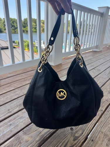 Michael kors black pebbled - michael,
