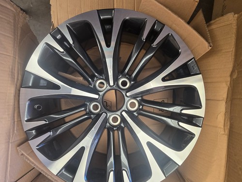 Toyota yaris cross alloy - yaris,