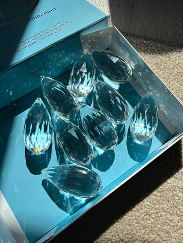 Reduced clear faceted - -, 4