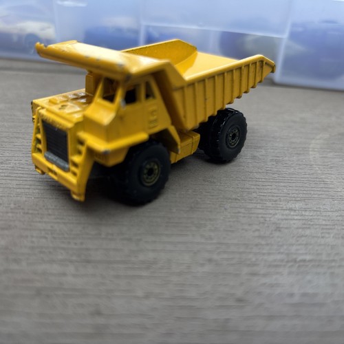 Hot wheels cat dumper truck - cat,