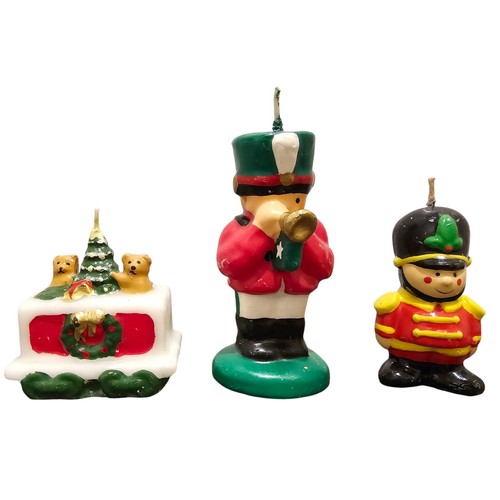 Two vintage toy soldiers - two,