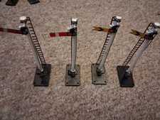 Triang Hornby R43 Single Arm