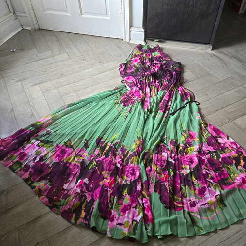 Phase eight women size 16 - eight,
