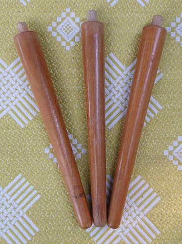 Old furniture feet - 3, table