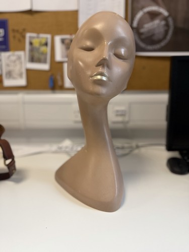 Mannequin head vintage very - vintage,