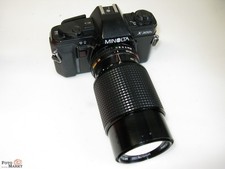 LOT: Minolta X-300s SLR + zoom