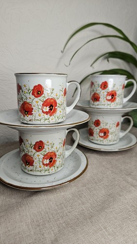 Vintage poppies cups and - poppies,