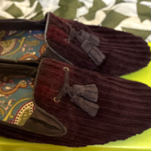 Pretty green burgundy corduroy - green,
