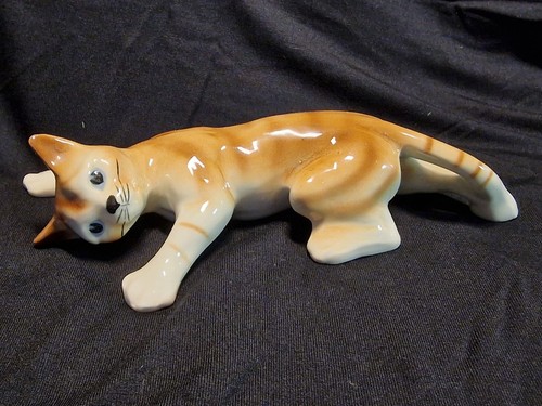 Vintage porcelin long cat - porcelin,