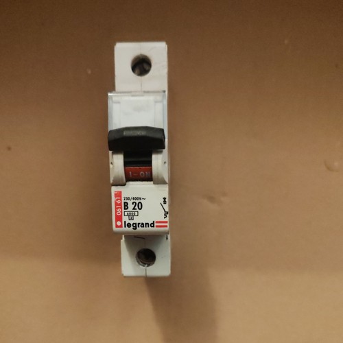 Legrand amp curve 6ka mcb - 20,