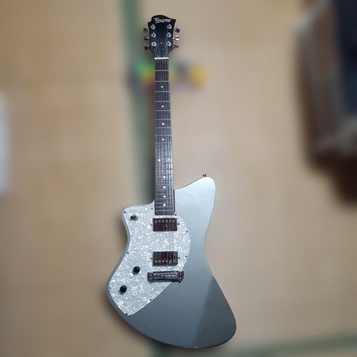 Burny electric guitar - electric,