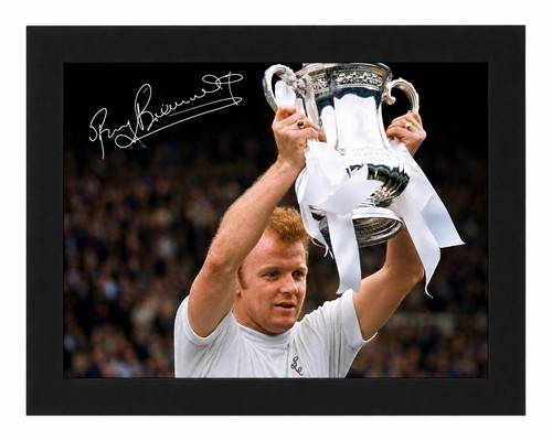 Billy bremner signed autograph - billy,