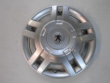 Genuine Peugeot Boxer 2006-on wheel trim 15" 1352625080