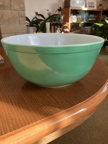 Vintage pyrex green mixing - pyrex,