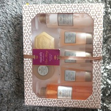 New Royal Jelly Indulgence
