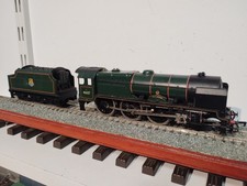 Mainline Railways (OO) BR Green Royal Scot Class No 46137 SPARES OR REPAIR.