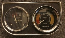 Classic British Car Smiths Vacuum Gauge & AC Vacuum Gauge - 1960s