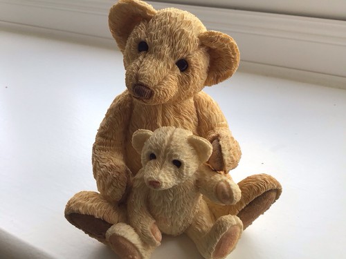 Sherratt and simpson ornament - and,
