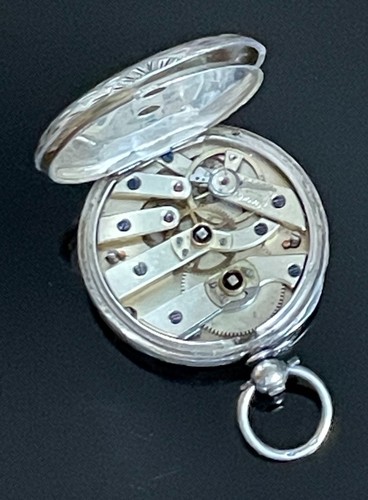 Vintage solid silver open face - open,