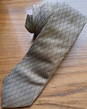 Bentley Drivers Club Beige