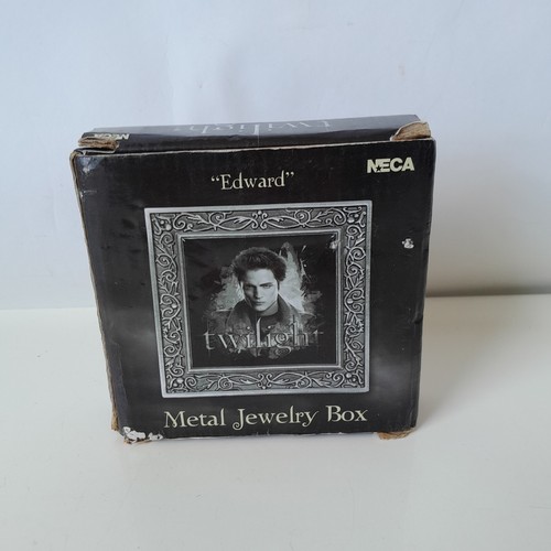 Neca metal jewellery box - jewellery,