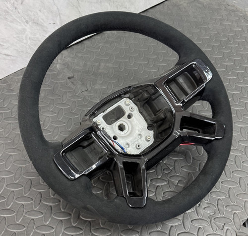 Land rover defender - rover, round