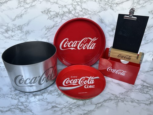 Coca cola bar pub - bar, man