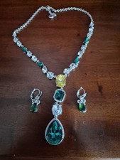 Green Crystal Jewellery Set~