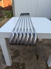 Wilson Staff D300 Irons / 5 -