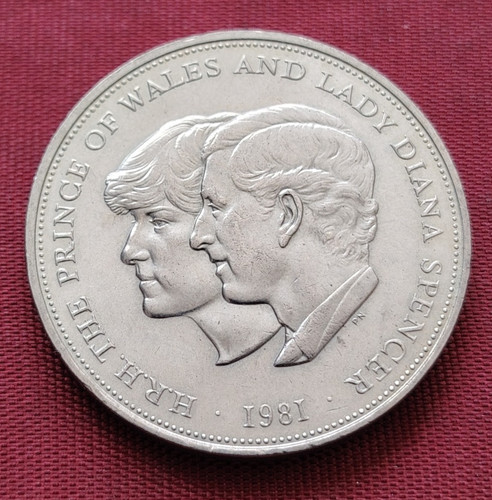 Commemorative crown 1981 - commemorative,