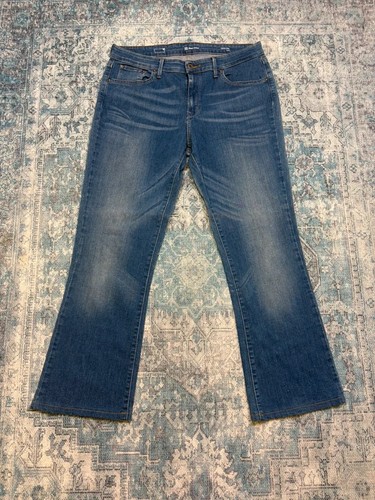 Levi demi curve - levi’s,