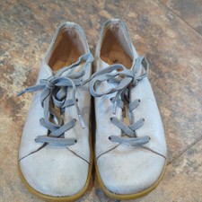 Vivobarefoot Addis Grey