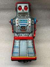 Vintage Yoshiya KO Japan Tinplate Win-up Atom Robot 1950's VGC