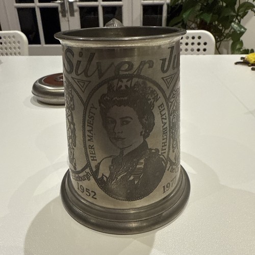 Vintage 1977 queen elizabeth - vintage,
