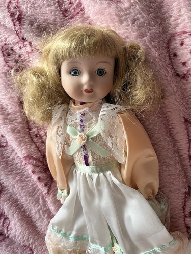 Demonic haunted doll buyer - demonic, doll,
