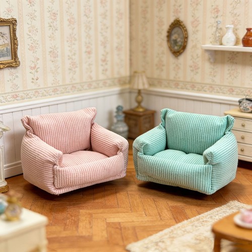 Scale dollhouse - scale,