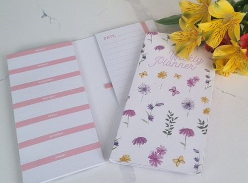 Weekly planner undated - planner,
