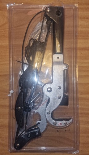 Tree branch cutting - cutting, tool