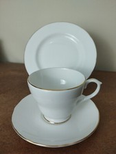 Vintage, Duchess White Bone