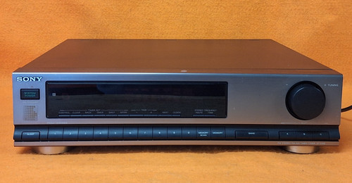 Vintage sony d705 am - fm,