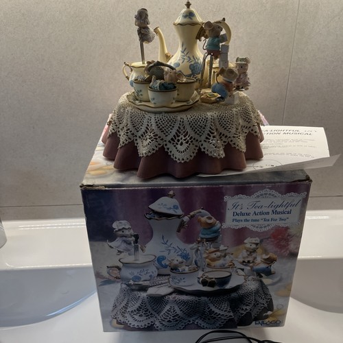 Vtg enesco small world - world, of