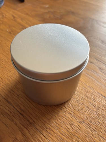 Over aluminium tins pots - aluminium,