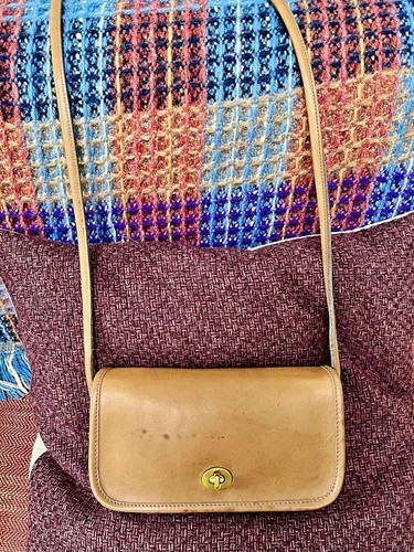 Vintage coach leather dinky - coach,