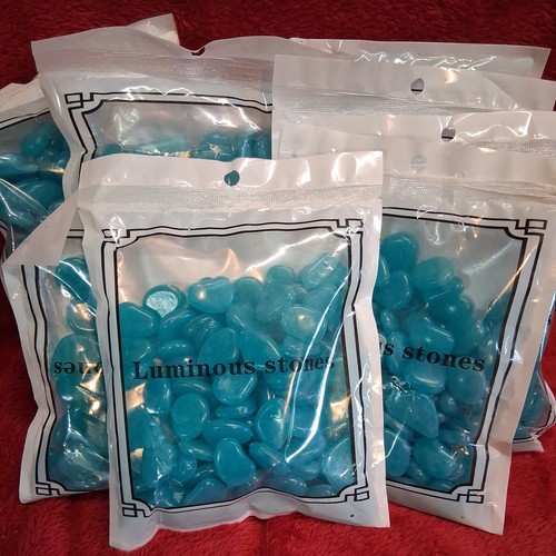 450 glow the dark - 450, pebbles