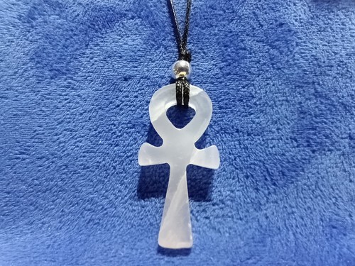 Solid white quartz - solid,