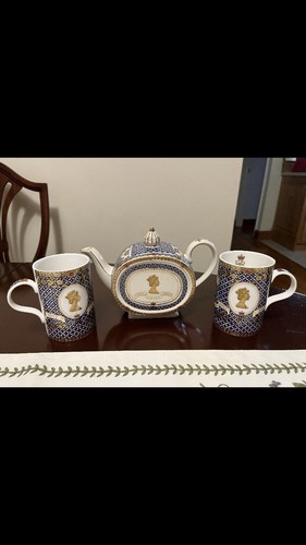 Queen elizabeth teapot set - ii,