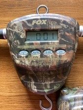 Fox digital camo scales 66lbs weight