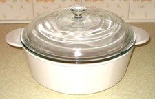 Large 24cm Corning White Ribbed Casserole Dish with Clear Lid, Used,
