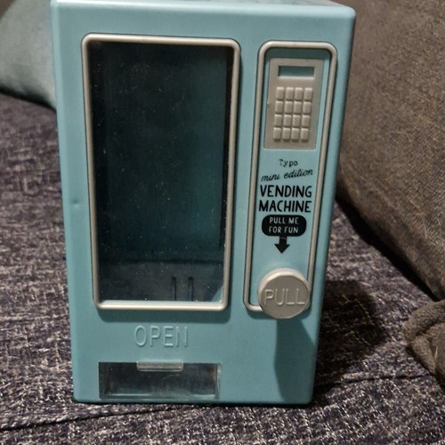 Mini vending machine typo - vending,