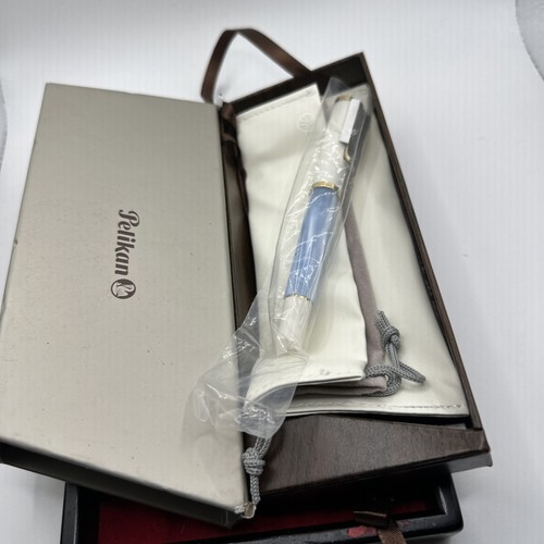 Pelikan classic m200 pastel - pelikan,